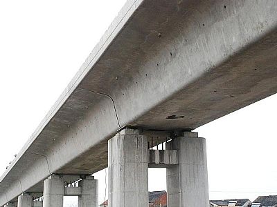 双桥区滑移支座隔震设计提出技术要求